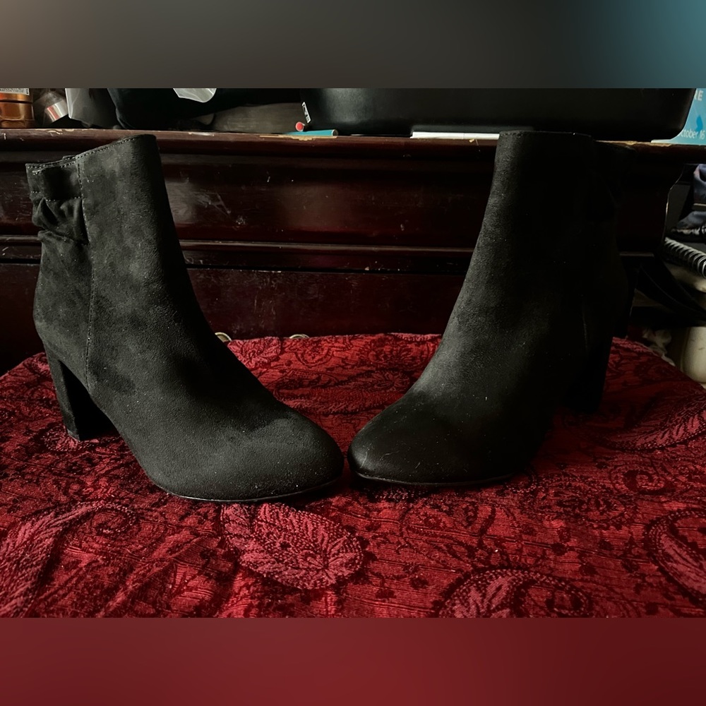 Black Comfortview Ankle Booties New Without Box